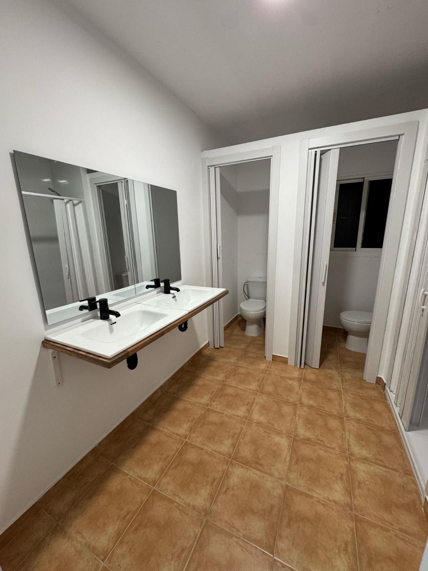 Apartamento De Habitaciones Privadas En El Centro De Малага Экстерьер фото
